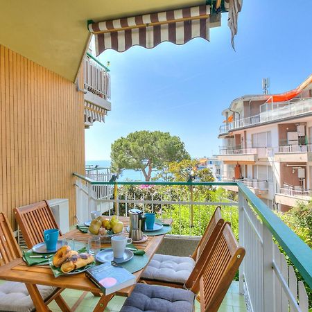 Casa Emma With Sea Glimpse - Happy Rentals Σαν Ρέμο Εξωτερικό φωτογραφία
