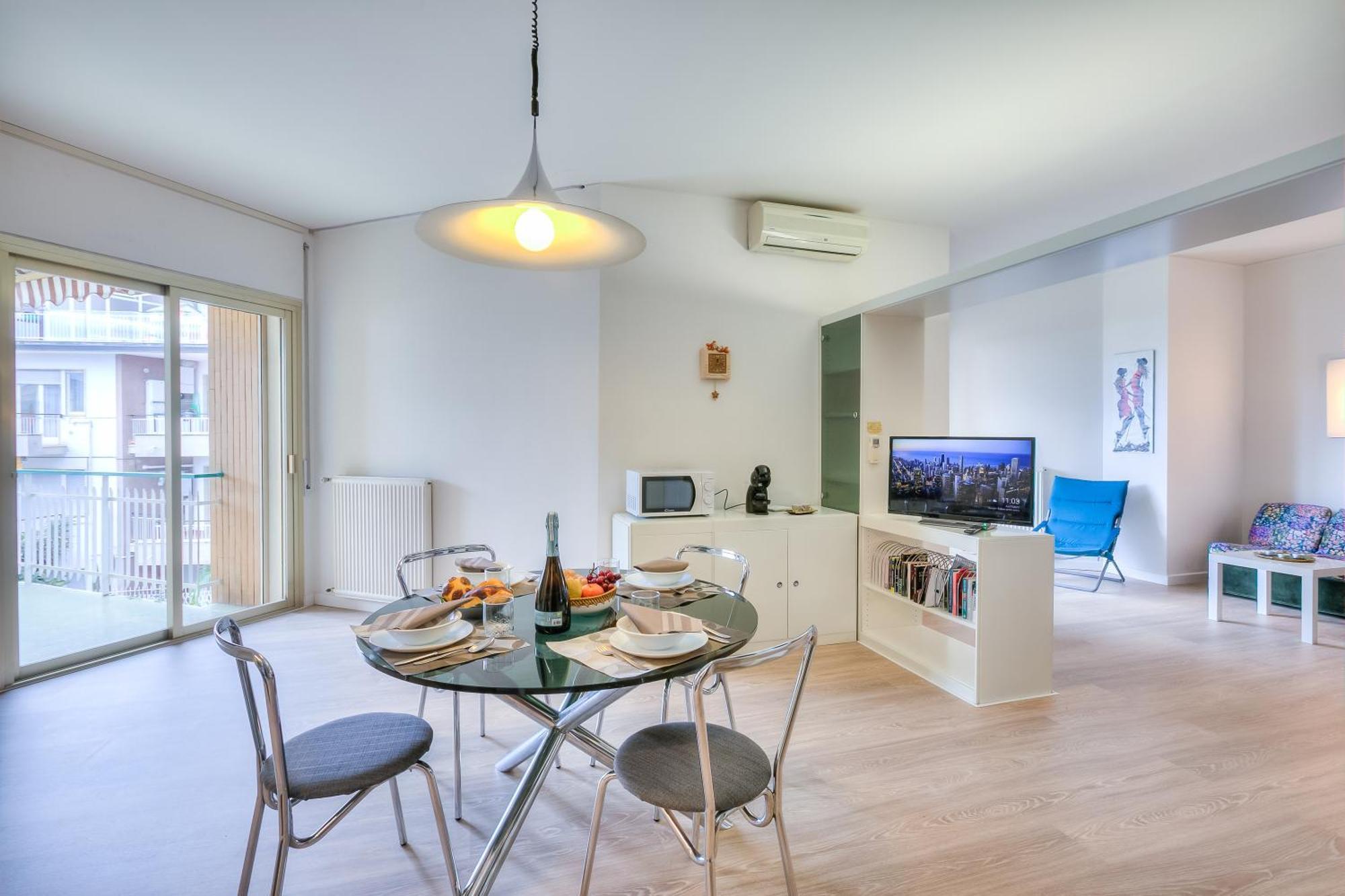 Casa Emma With Sea Glimpse - Happy Rentals Σαν Ρέμο Εξωτερικό φωτογραφία